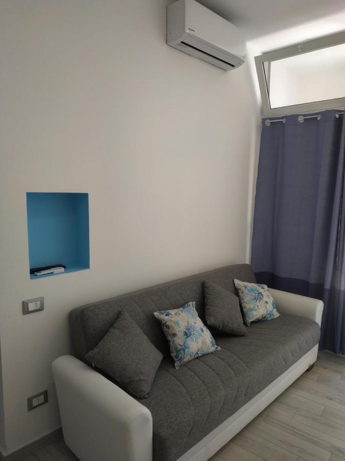 ジャルディーニ・ナクソスLoft Sul Mareアパートメント エクステリア 写真